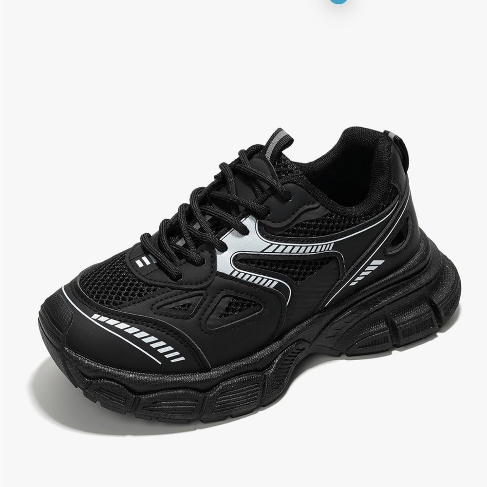 NWT Cape Robbin Liane A Women's Chunky Sneakers, Stylish Chunky Platform Lace Up